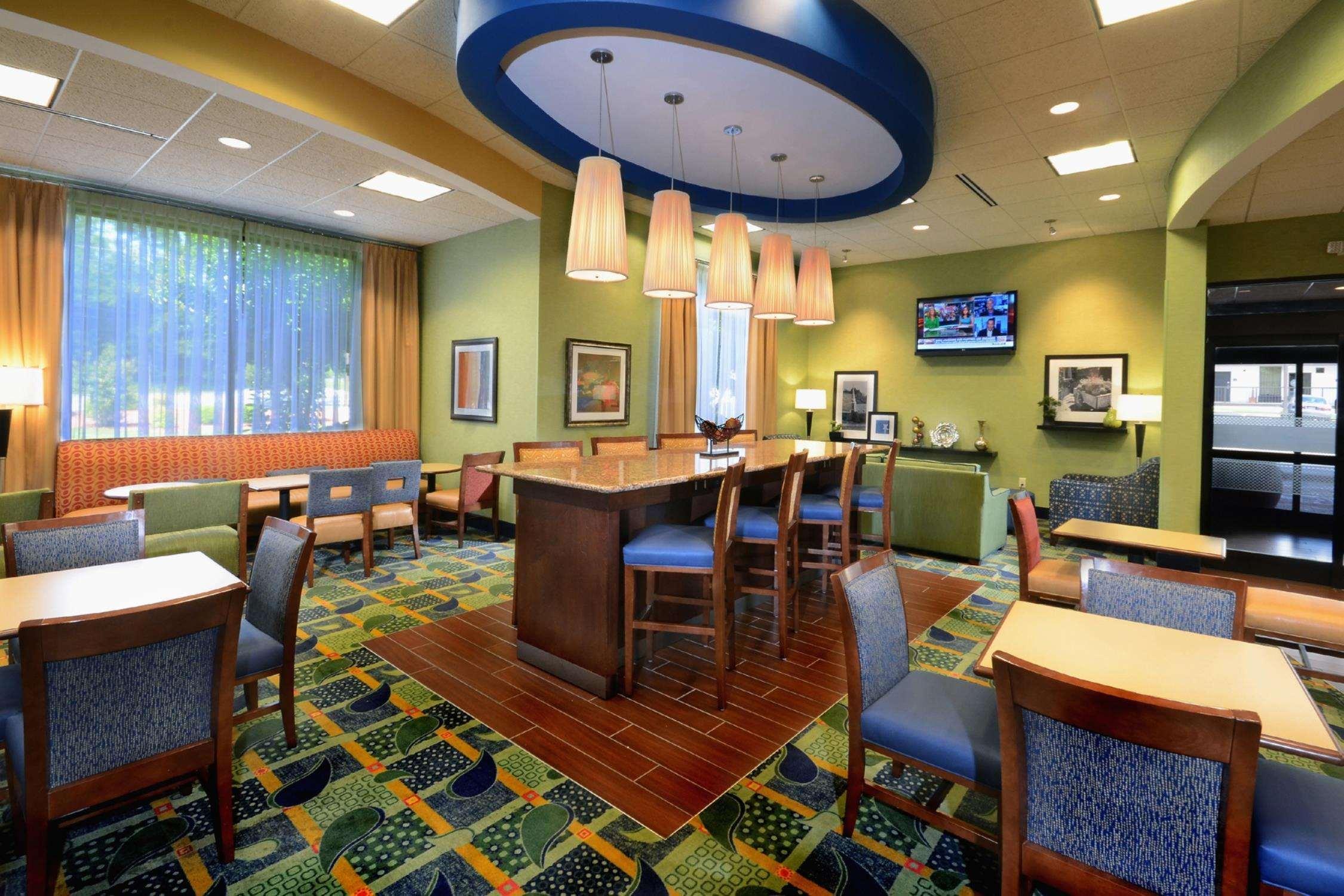 Hampton Inn Roxboro Exteriér fotografie