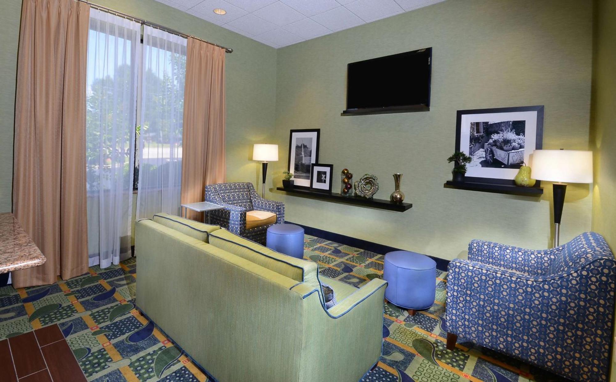 Hampton Inn Roxboro Exteriér fotografie