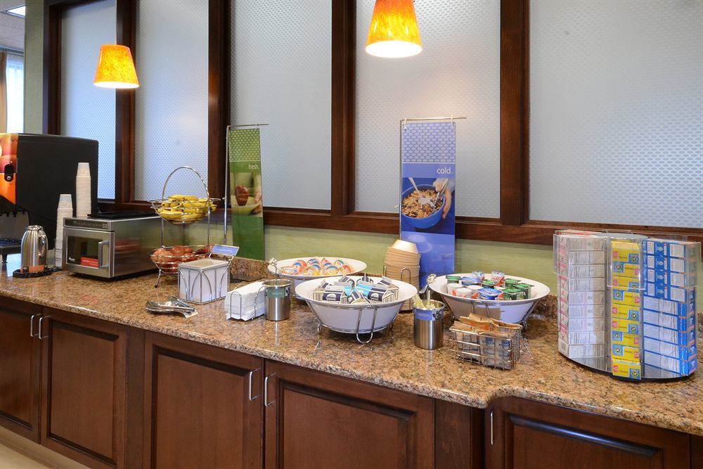 Hampton Inn Roxboro Exteriér fotografie